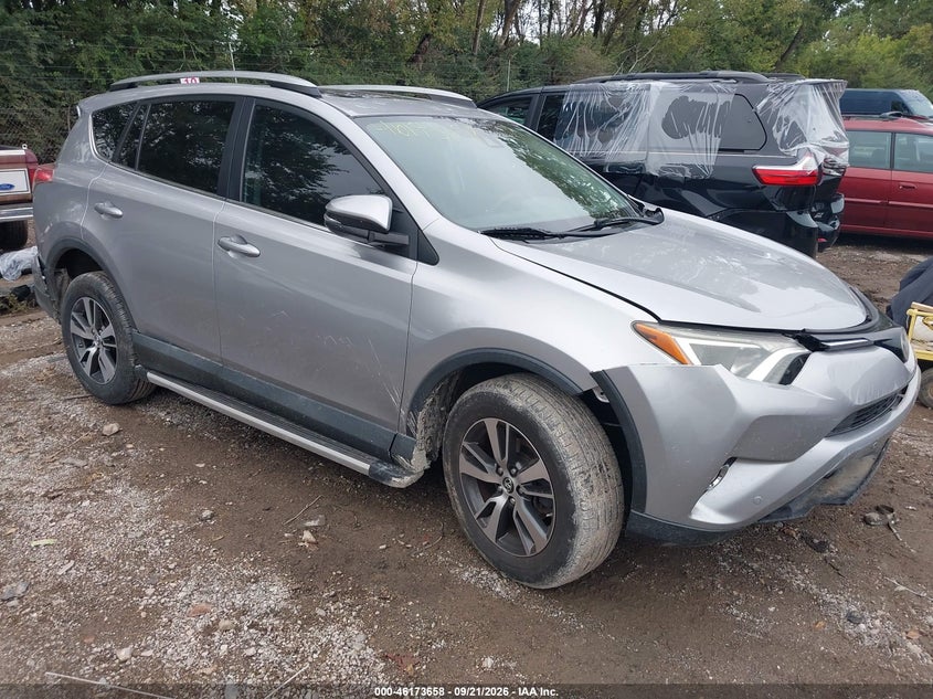 Vin: 2t3wfrev2hw349749, lot: 46673518, toyota rav4 xle 2017 img_1