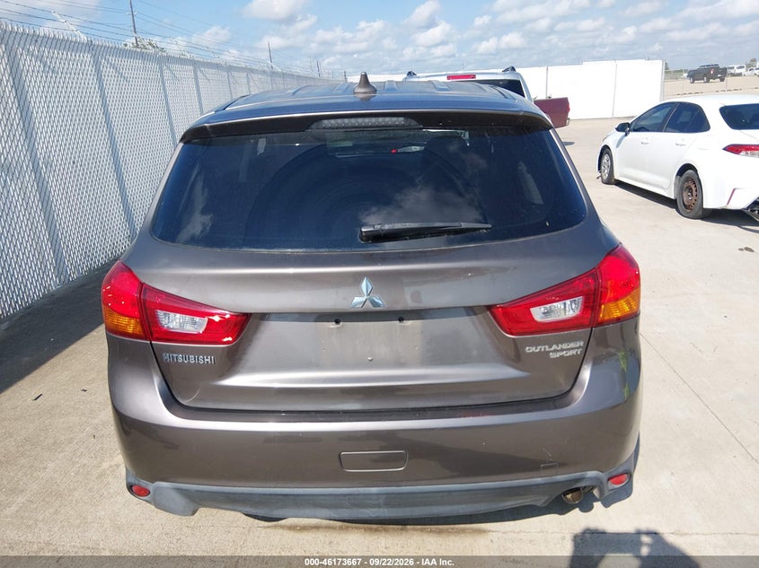 2017 MITSUBISHI OUTLANDER SPORT 2.0 ES/2.0 LE · Фото 17