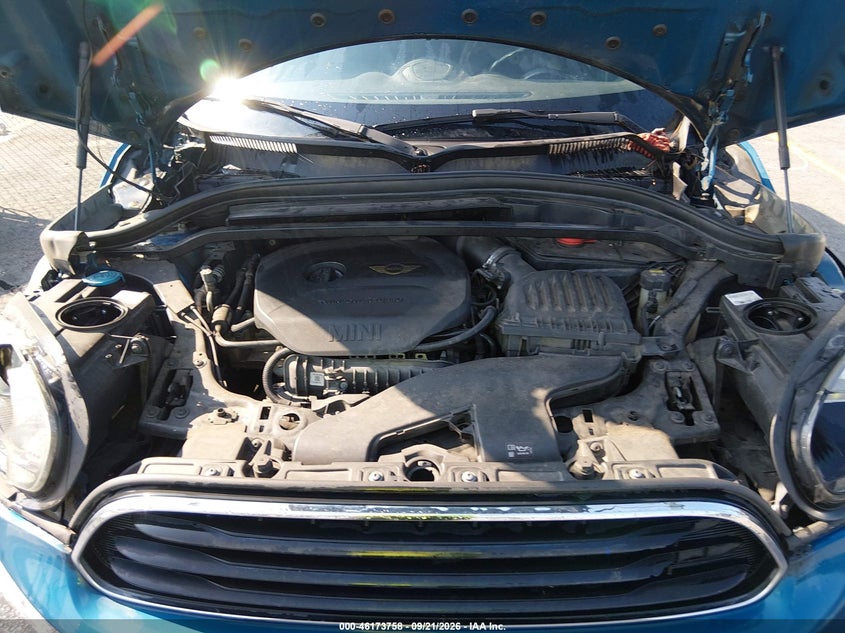 MINI COUNTRYMAN 2018 VIN WMZYS7C35J3E07276