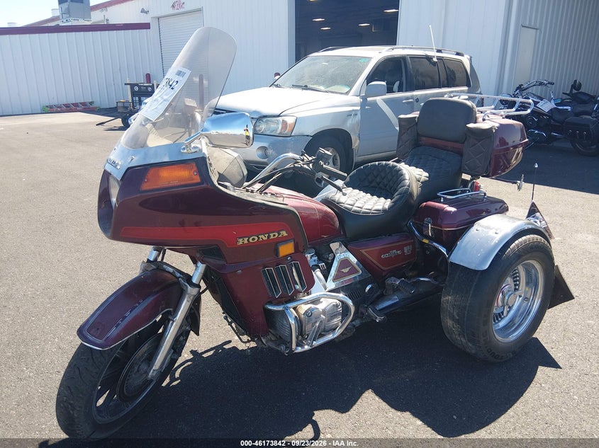 HONDA GL1100 1983