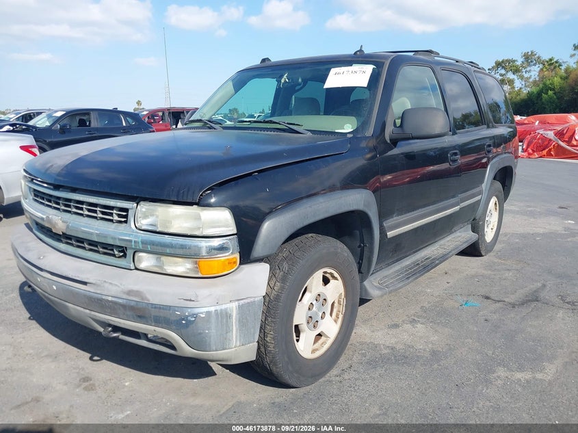 2004 Chevrolet Tahoe Lt, Normal Wear & Tear, IAAI, VIN 1GNEK13T54R309810 — photo 2