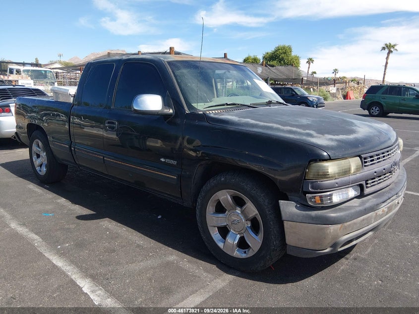 2001 Chevrolet Silverado 1500 Ls, Wear, IAAI, VIN 1GCEC19V41Z199150