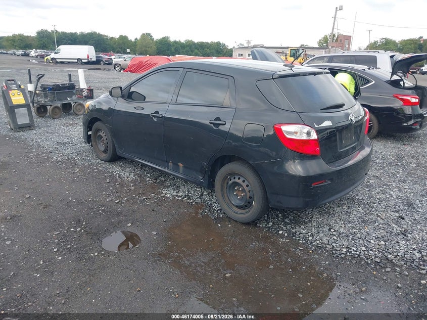 Vin: 2t1ku4eexbc748322, lot: 46673865, toyota matrix 20113