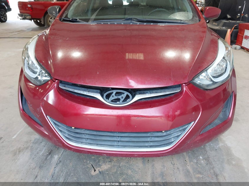 2015 HYUNDAI ELANTRA SE · Фото 6