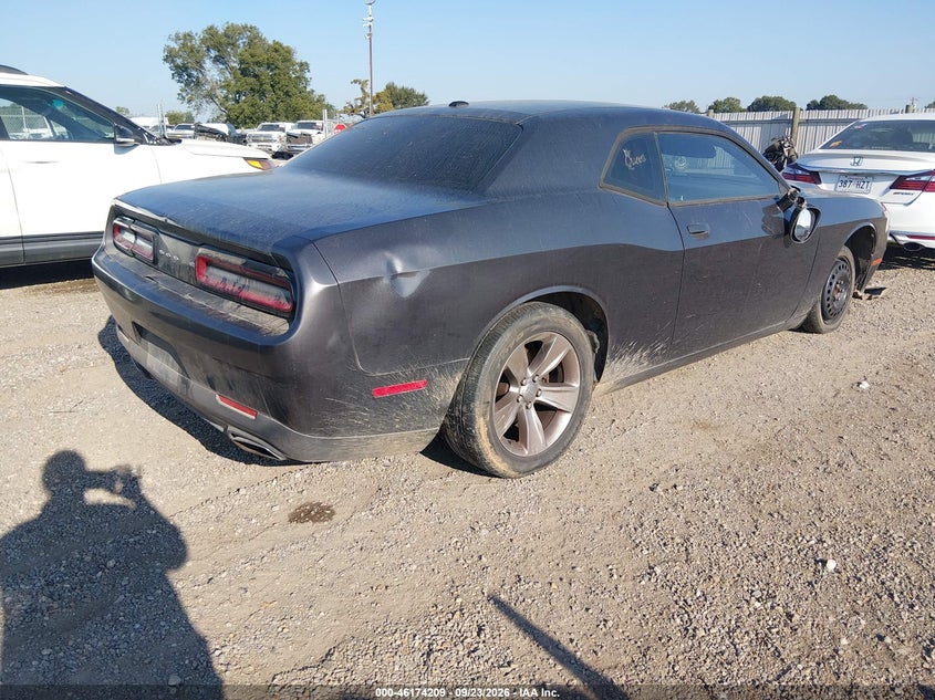 Vin: 2c3cdzag8gh100763, lot: 46674069, dodge challenger sxt 20164