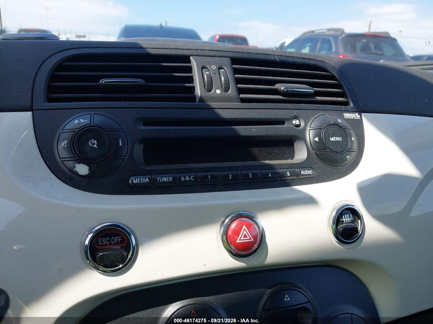 2015 FIAT 500E BATTERY ELECTRIC · Фото 14