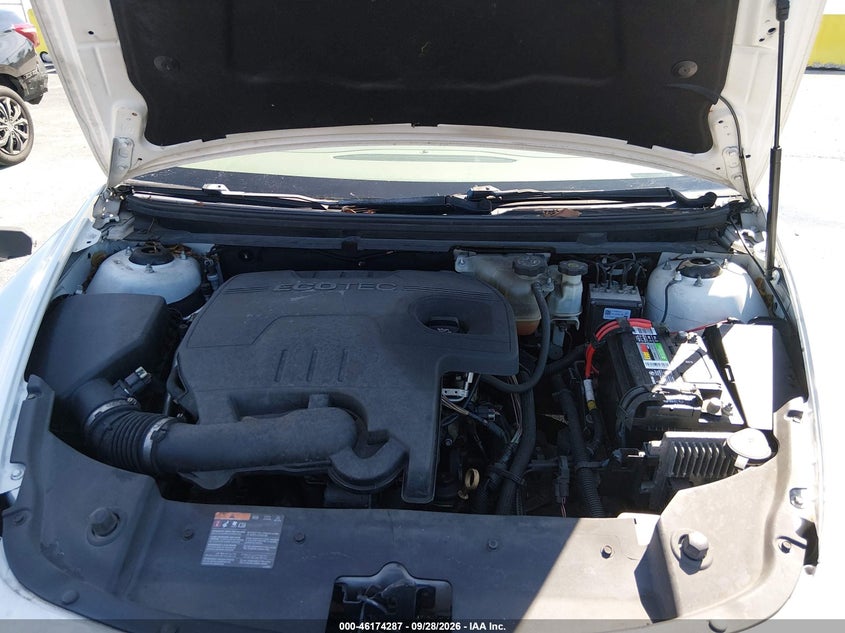 2012 CHEVROLET MALIBU LS · Фото 10