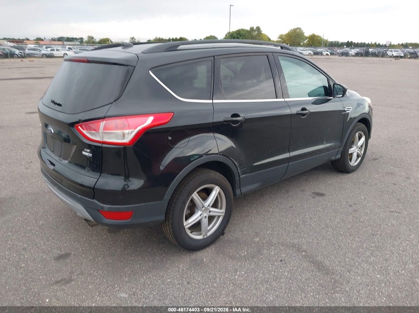 Vin: 1fmcu9gx2euc30367, lot: 46674263, ford escape se 20144