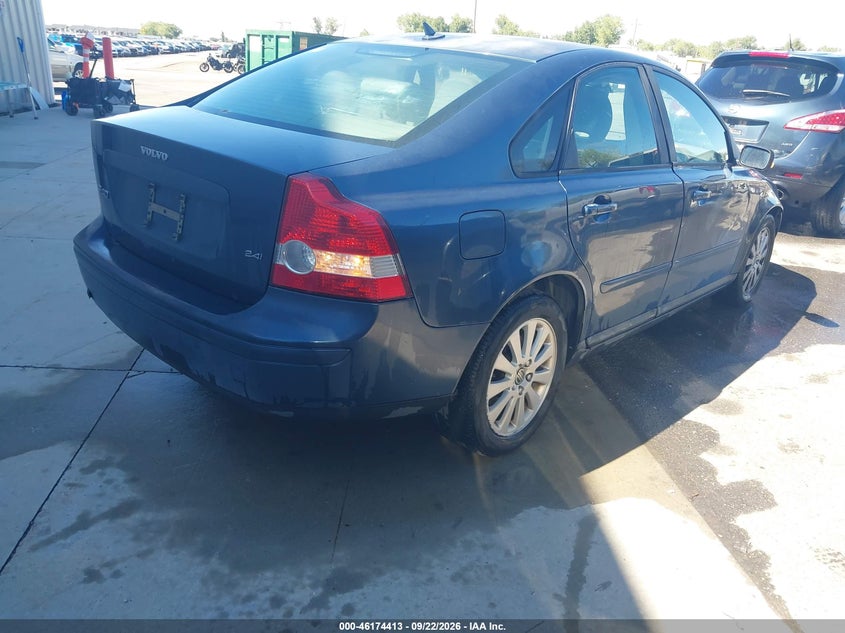 VOLVO S40 2005 VIN YV1MS382652080591