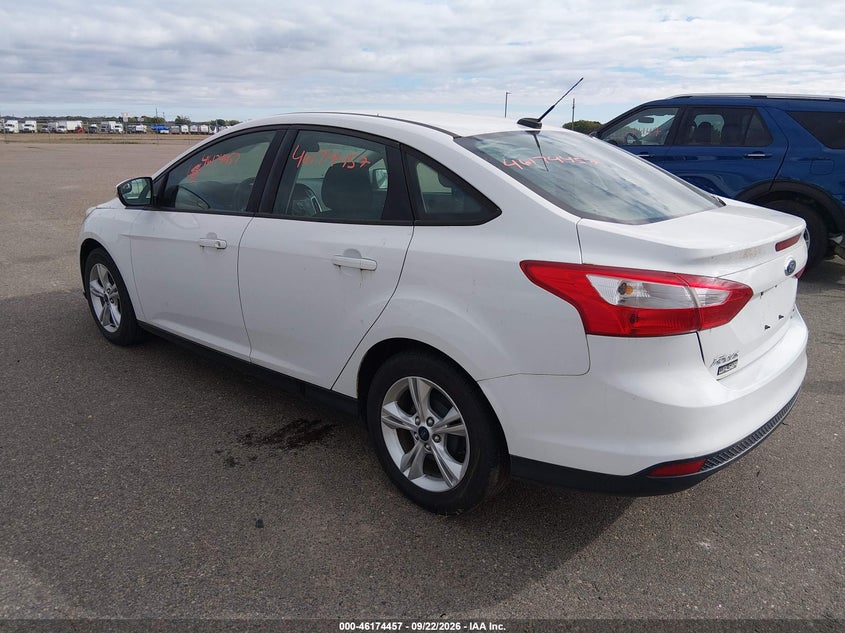 Vin: 1fadp3f24dl381952, lot: 46674317, ford focus se 20133