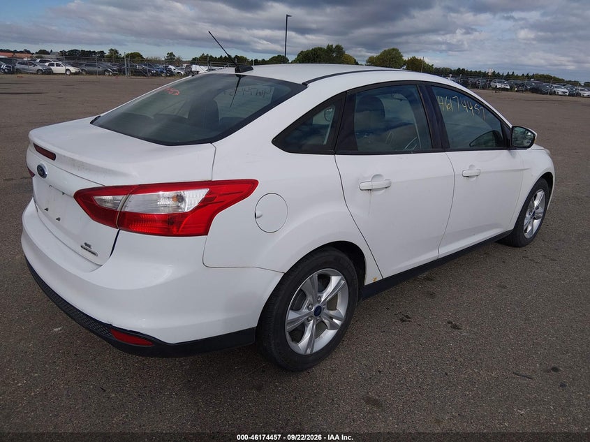 Vin: 1fadp3f24dl381952, lot: 46674317, ford focus se 20134