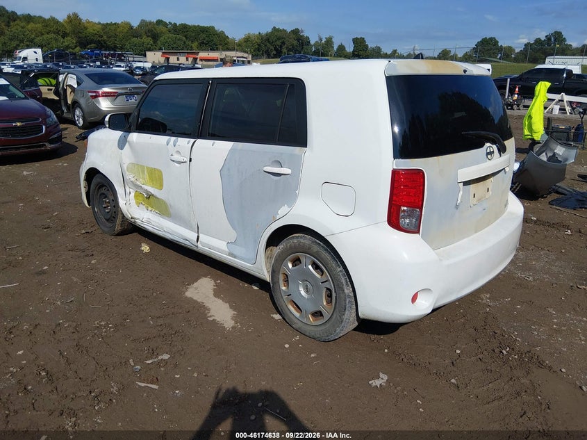 Vin: jtlze4fe0cj013627, lot: 46674498, scion xb 20123