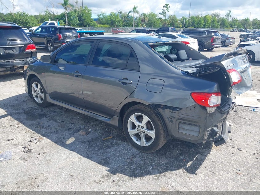 Vin: 2t1bu4ee5bc570352, lot: 46674542, toyota corolla s 20113