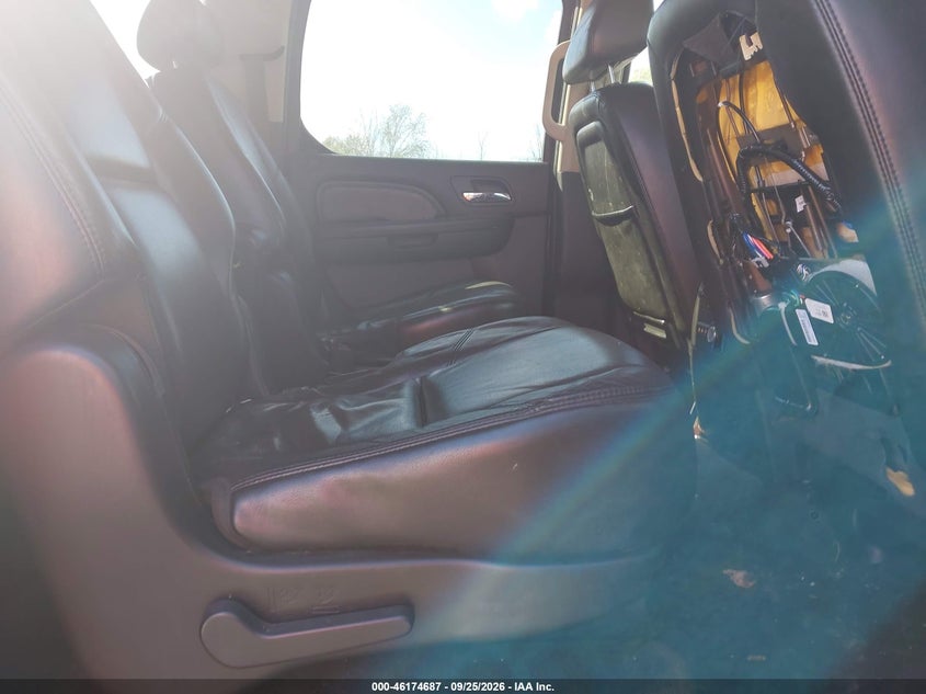 CADILLAC ESCALADE ESV 2009 VIN 1GYFK26219R245689