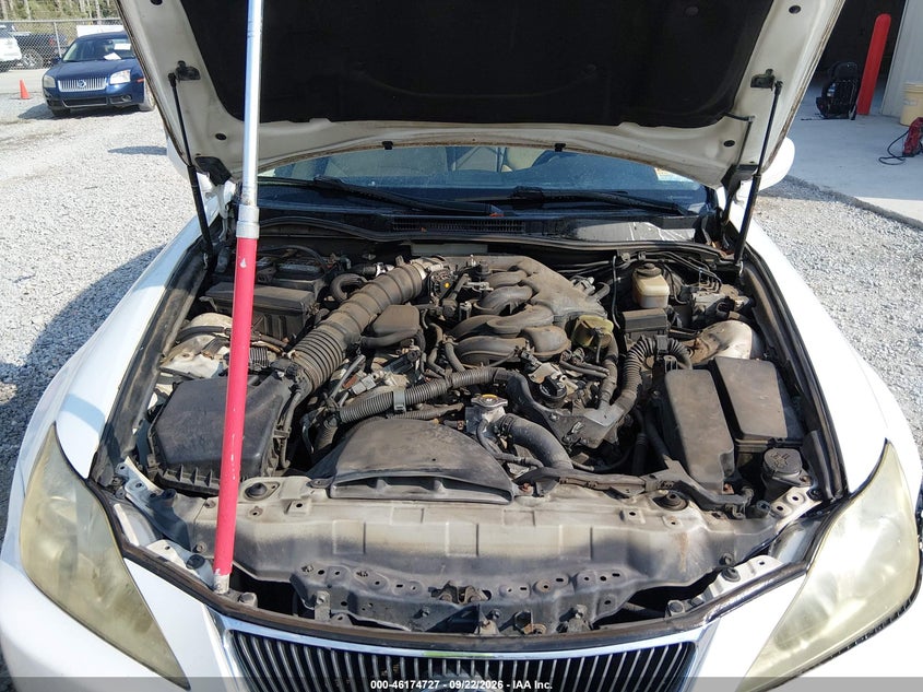 LEXUS IS 250 2008 VIN JTHCK262285018332