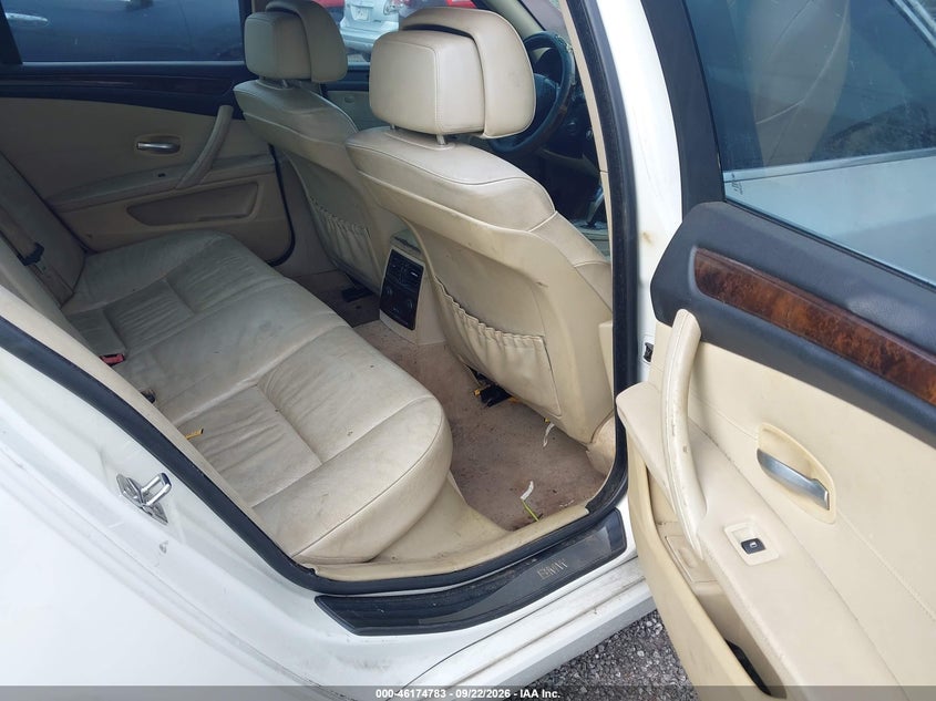 BMW 5 SERIES 2009 VIN WBANU53579C119168