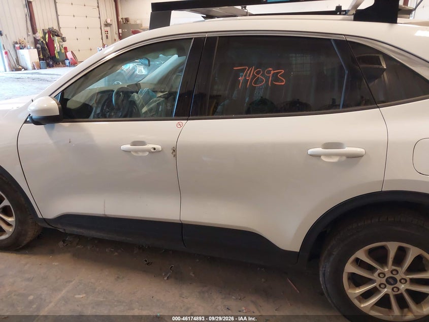 FORD ESCAPE 2021 VIN 1FMCU9G60MUA70012