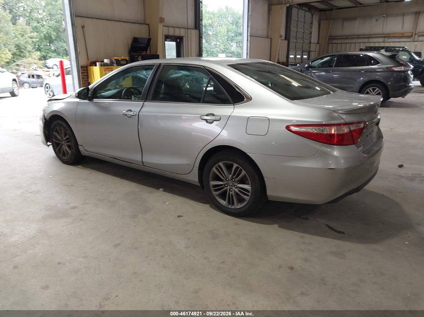 TOYOTA CAMRY - zdjęcie 3