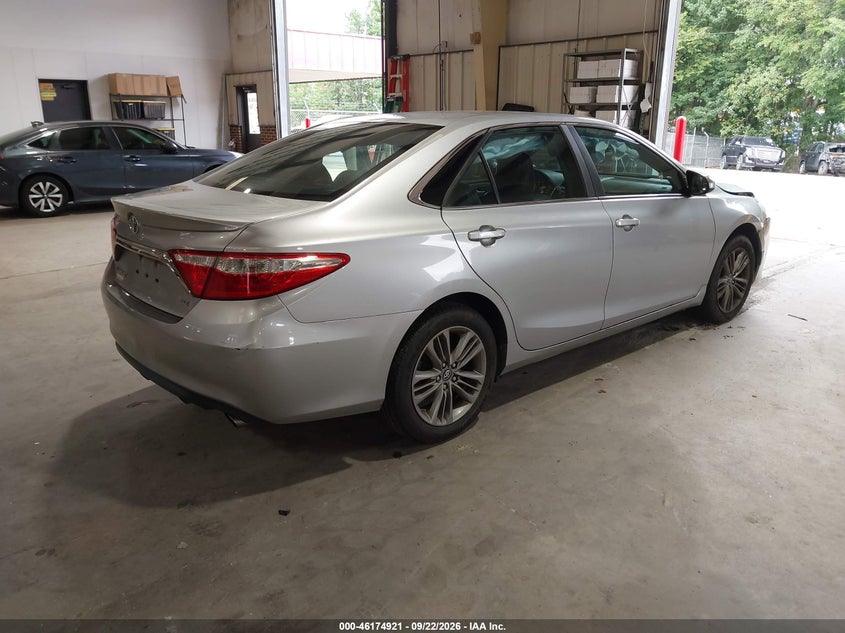 TOYOTA CAMRY - zdjęcie 4