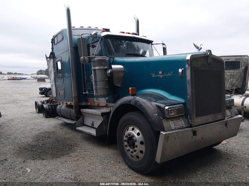 1999 KENWORTH CONSTRUCTION W900