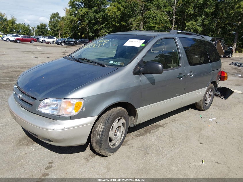 TOYOTA SIENNA 2000 VIN 4T3ZF13C7YU213309