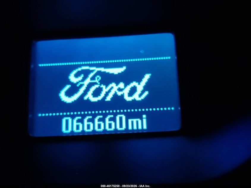 2012 FORD FOCUS SE · Фото 15