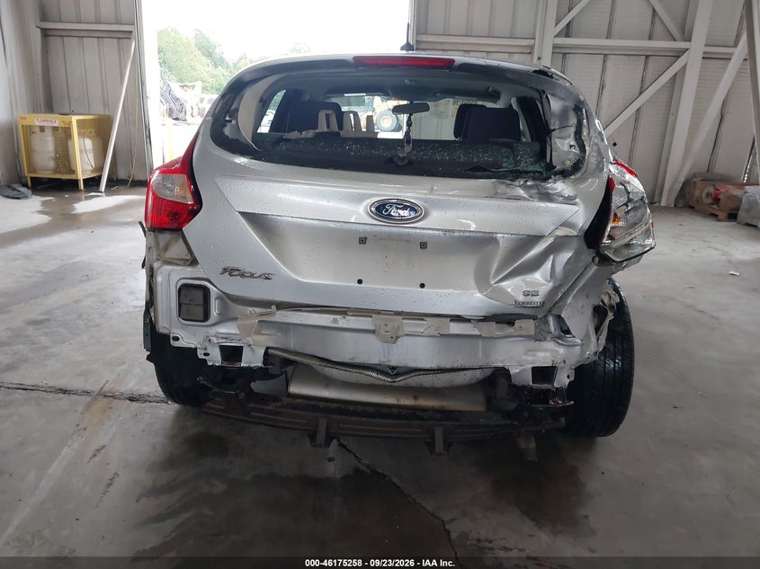 2012 FORD FOCUS SE · Фото 6