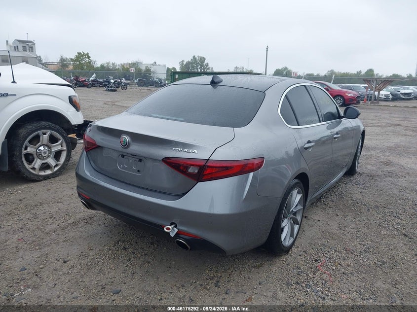 Vin: zarfananxl7626204, lot: 46675152, alfa romeo giulia awd 20204