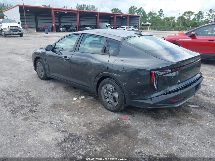 Vin: 3kpft4de9se040652, lot: 46675378, kia k4 lx 20253