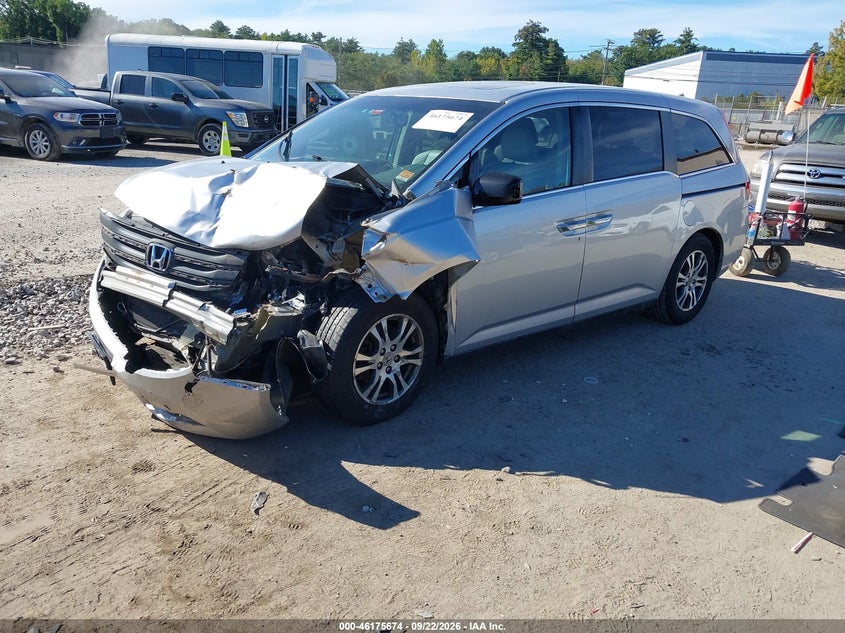 2012 Honda Odyssey, Front End, IAAI, VIN 5FNRL5H60CB028911 — photo 2