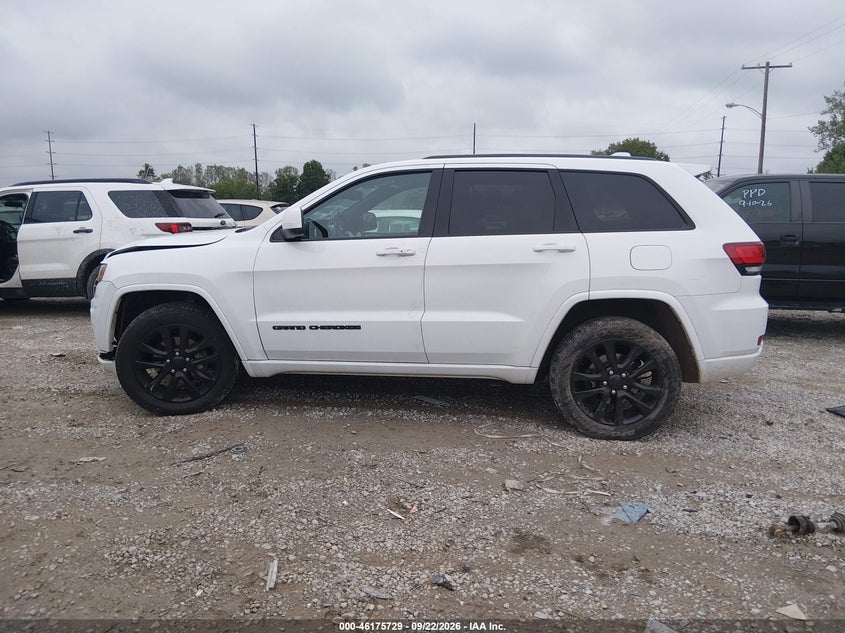 JEEP GRAND CHEROKEE - zdjęcie 14