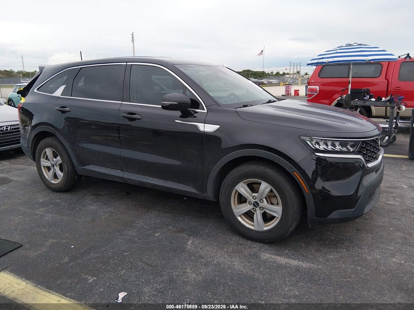 2023 KIA SORENTO LX