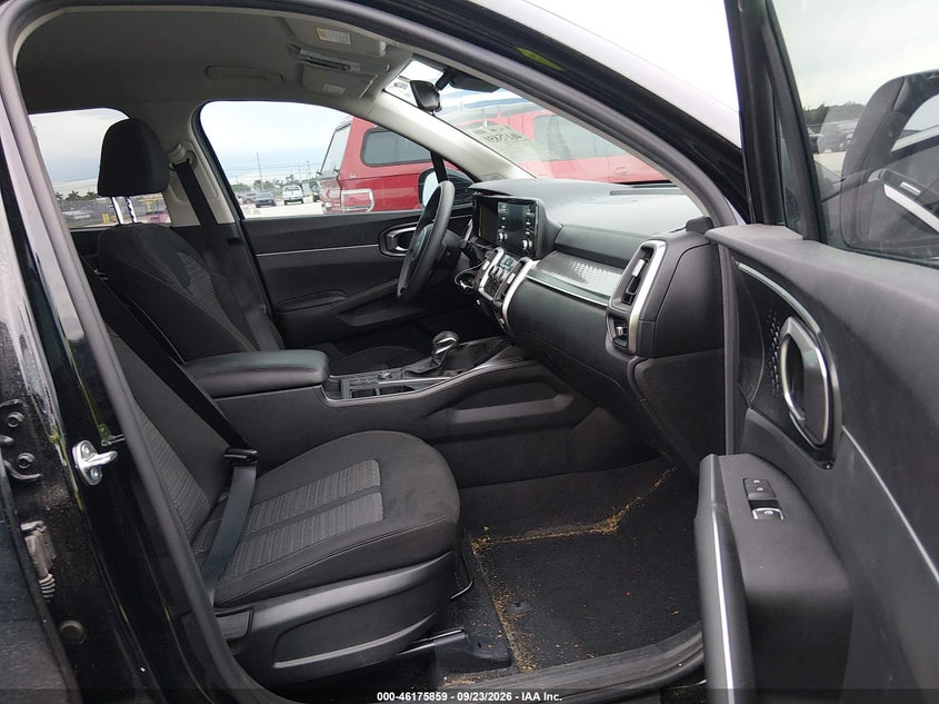 2023 KIA SORENTO LX · Фото 5