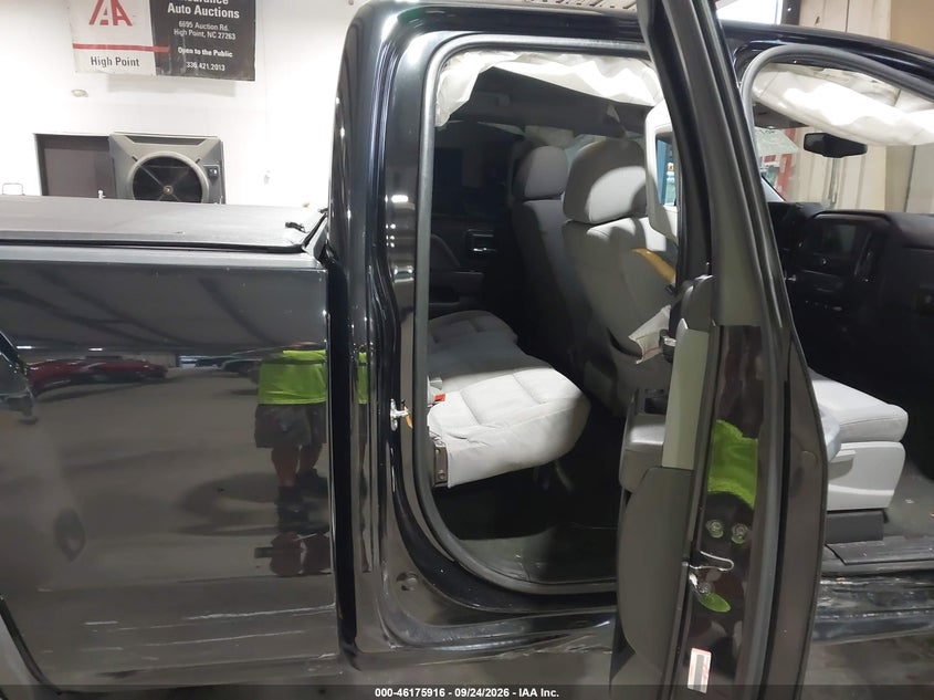 GMC SIERRA 1500 - zdjęcie 8
