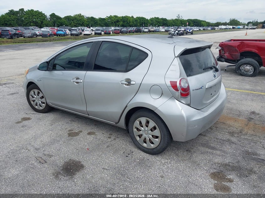 Vin: jtdkdtb32c1509396, lot: 46675778, toyota prius c one 20123