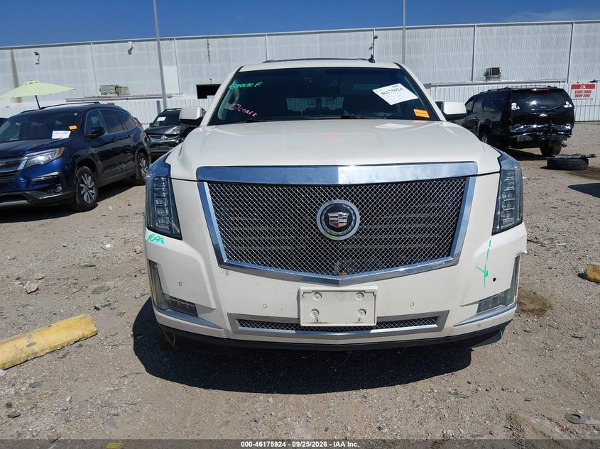 CADILLAC ESCALADE - zdjęcie 12