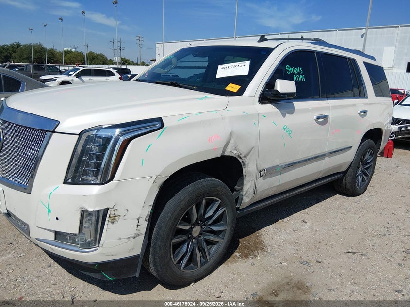 CADILLAC ESCALADE - zdjęcie 6