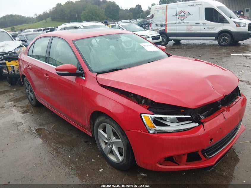 2013 VOLKSWAGEN JETTA 2.0L TDI