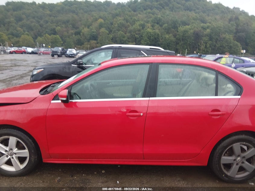 2013 VOLKSWAGEN JETTA 2.0L TDI · Photo 14
