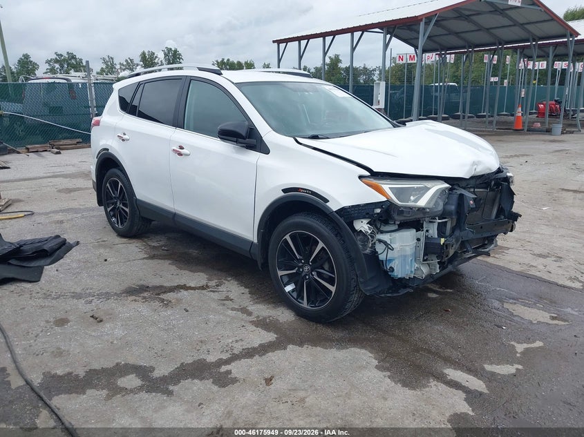 TOYOTA RAV4 - zdjęcie 1