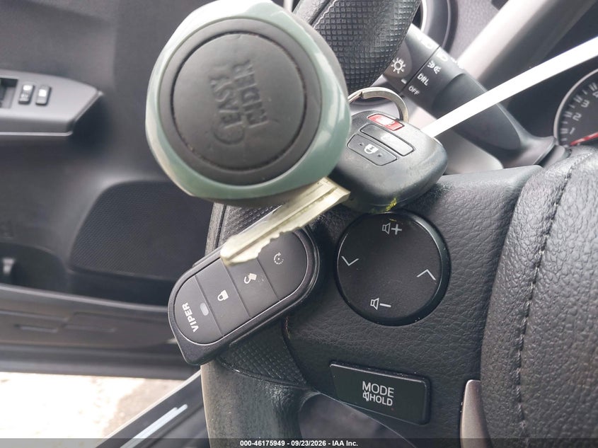 TOYOTA RAV4 - zdjęcie 11