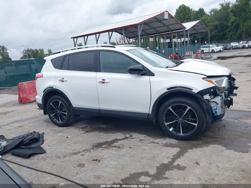 TOYOTA RAV4 - zdjęcie 14