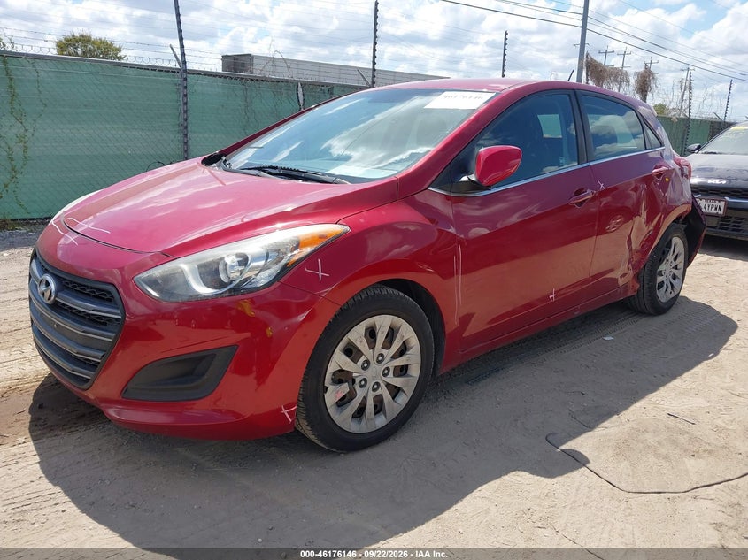 Vin: kmhd35lh0gu332316, lot: 46676006, hyundai elantra gt 20162