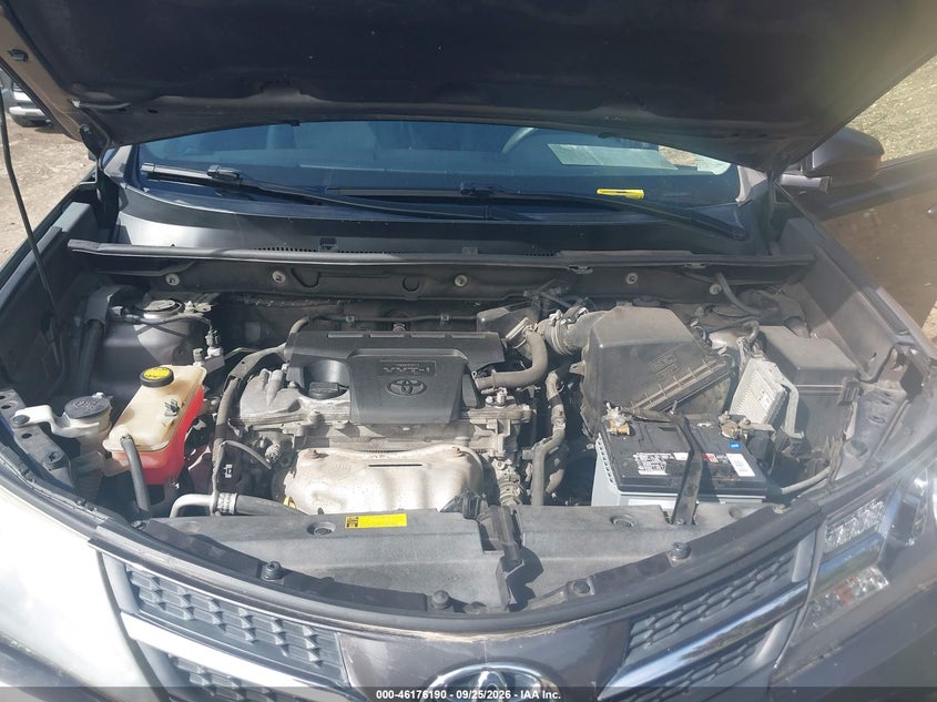 TOYOTA RAV4 - zdjęcie 10