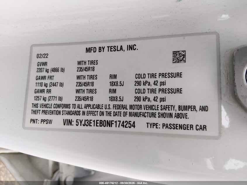 TESLA MODEL 3 - zdjęcie 9