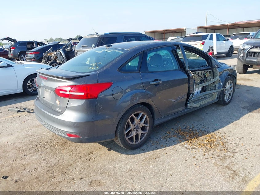 Vin: 1fadp3f28fl374442, lot: 46676138, ford focus se 20154