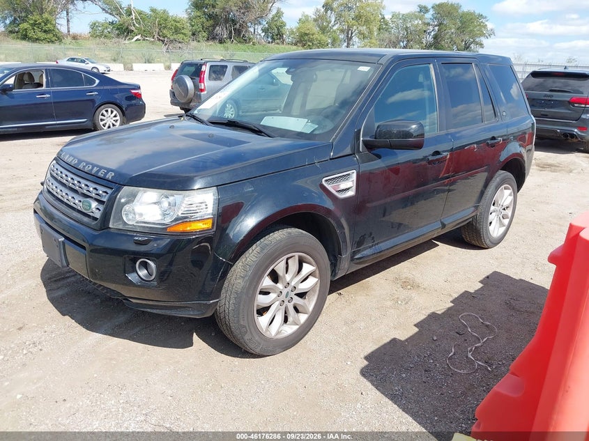 2013 LAND ROVER LR2 · Фото 2