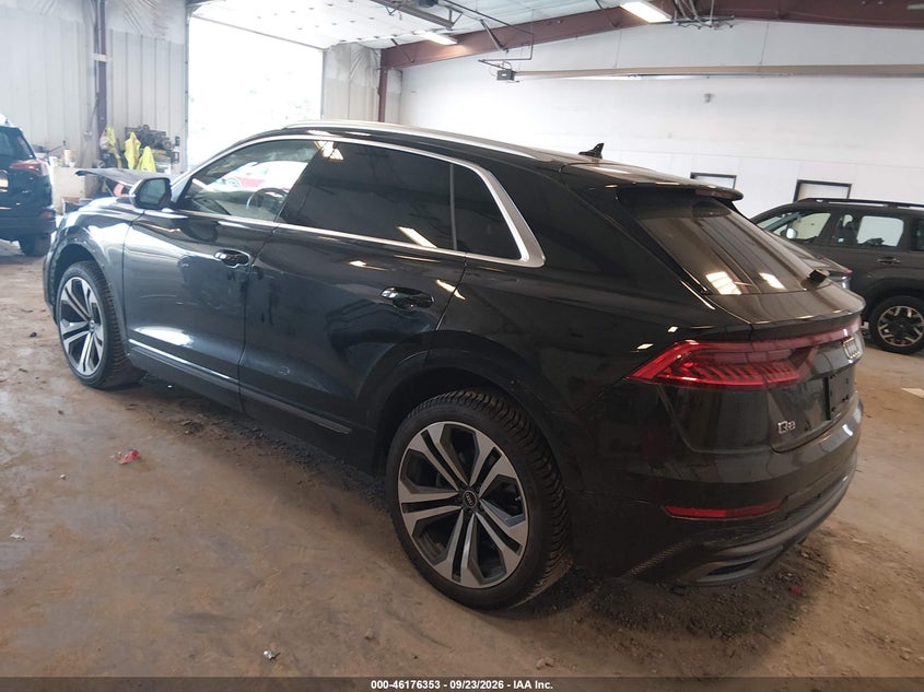 Vin: wa1evbf13nd031353, lot: 46676213, audi q8 premium plus 55 tfsi quattro tiptronic 20223