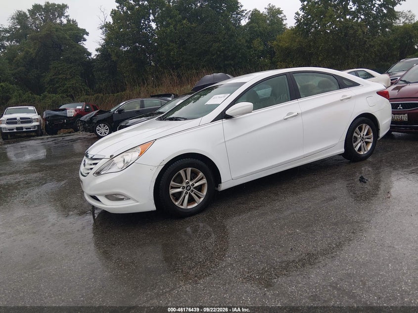 2013 Hyundai Sonata, Звичайний знос, IAAI, VIN 5NPEB4AC7DH801646 — фото 2