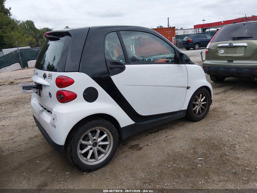 SMART FORTWO 2008 VIN WMEEJ31X78K193765